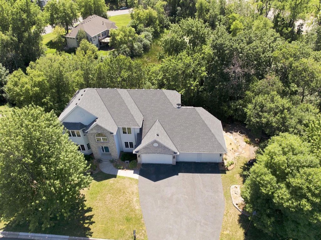 18129 Jarl Court, Lakeville