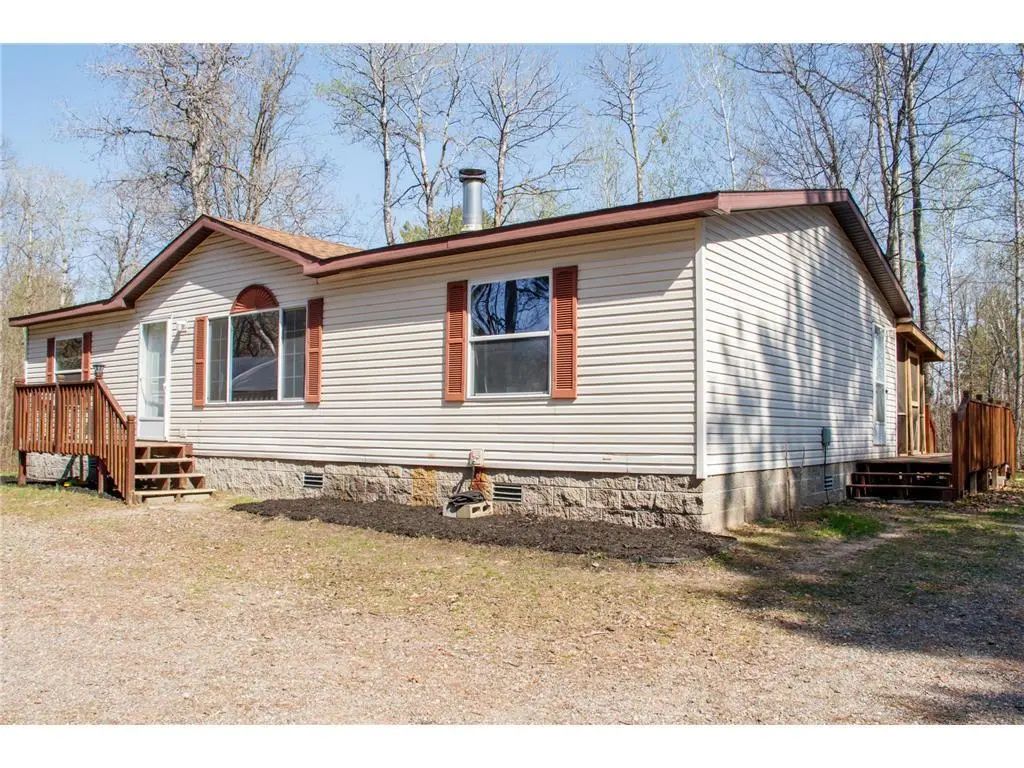 4684 Lower Ten Mile Lake Road Nw, Hackensack