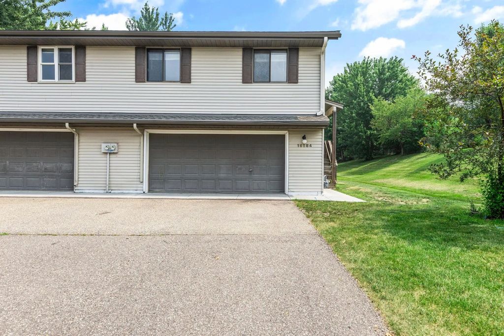 16884 Glencoe Avenue, Lakeville