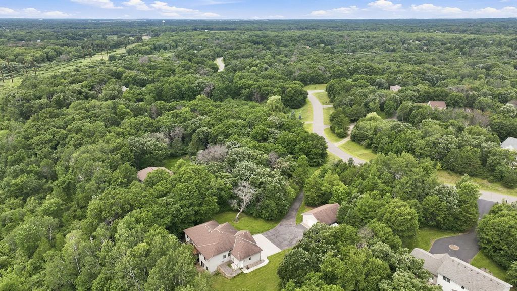 18225 221st Avenue Nw, Big Lake