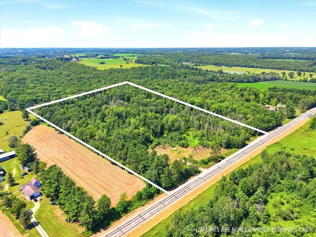 828 State Road 128, Glenwood City