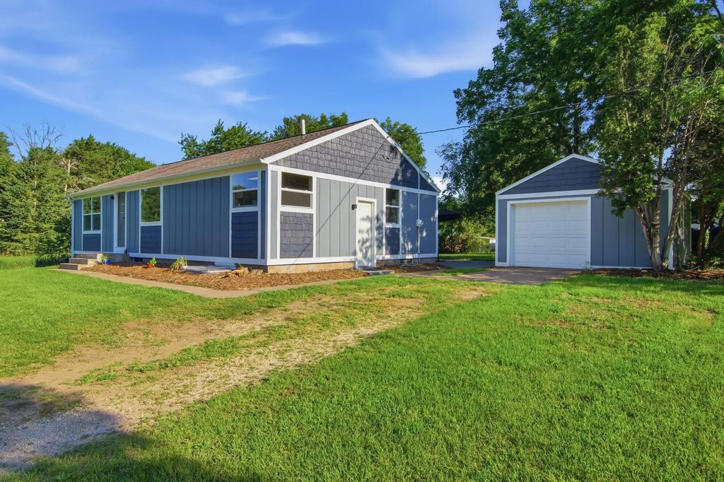 W9486 State Highway 35, Pepin