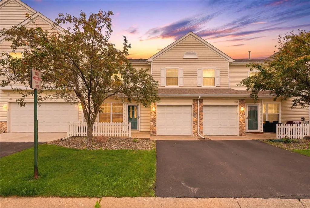 5104 Oriole Drive, Farmington