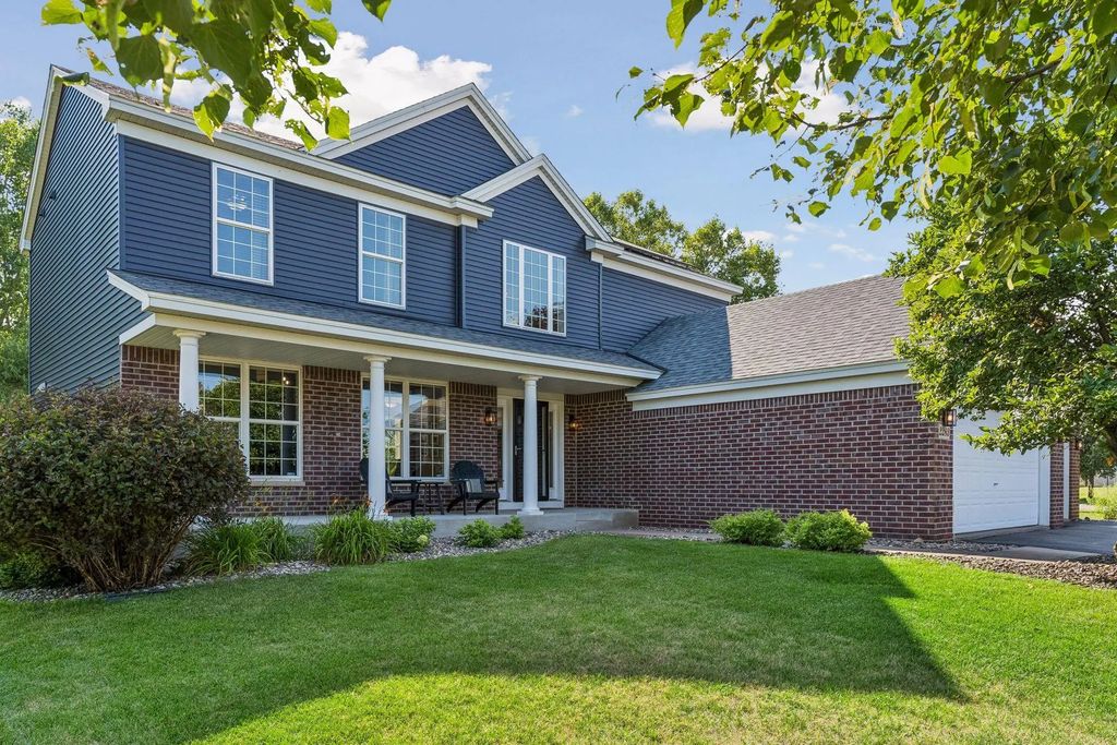 2283 Saint Johns Drive, Woodbury