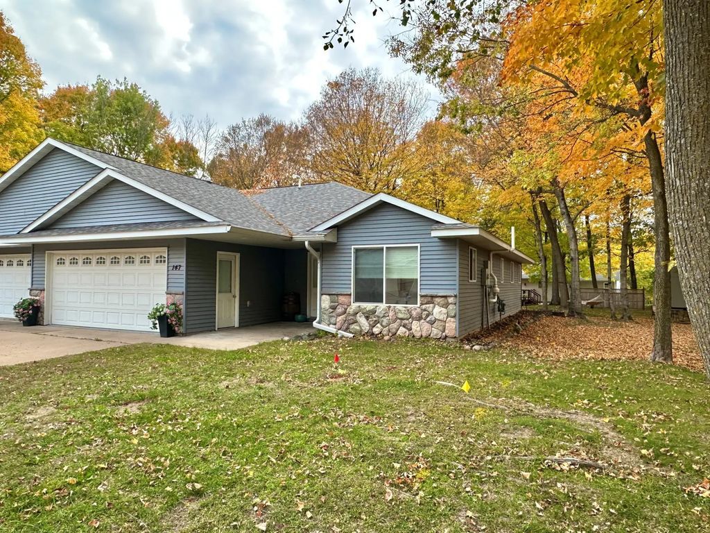 147 Royal Oak Drive, Balsam Lake