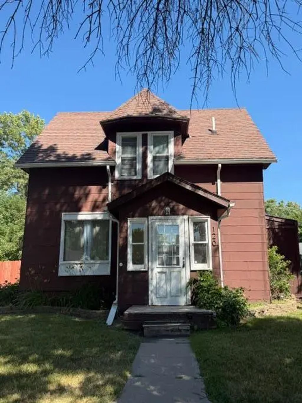 120 4th Avenue Se, Mayville