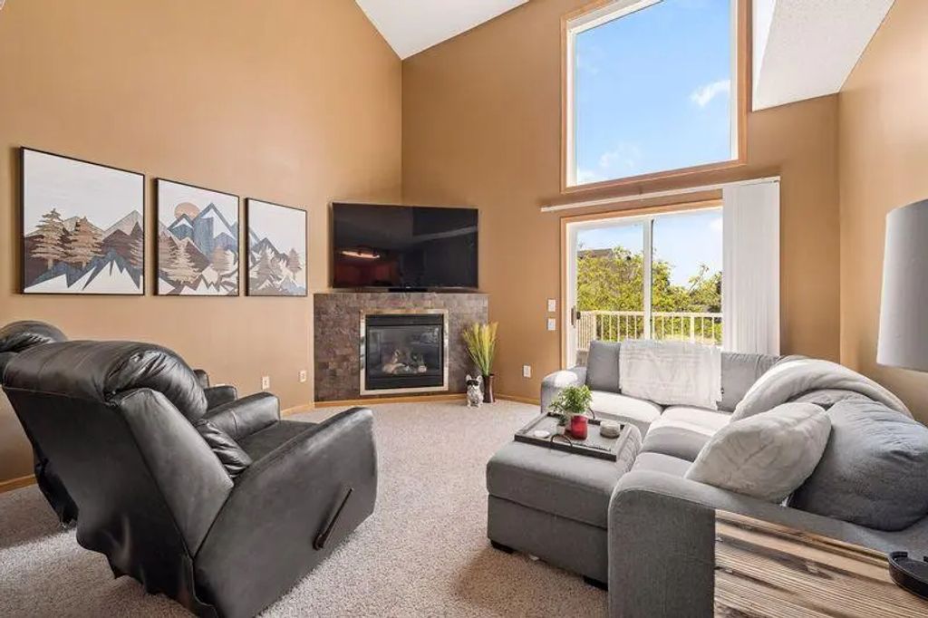 3867 Abercrombie Lane, Stillwater