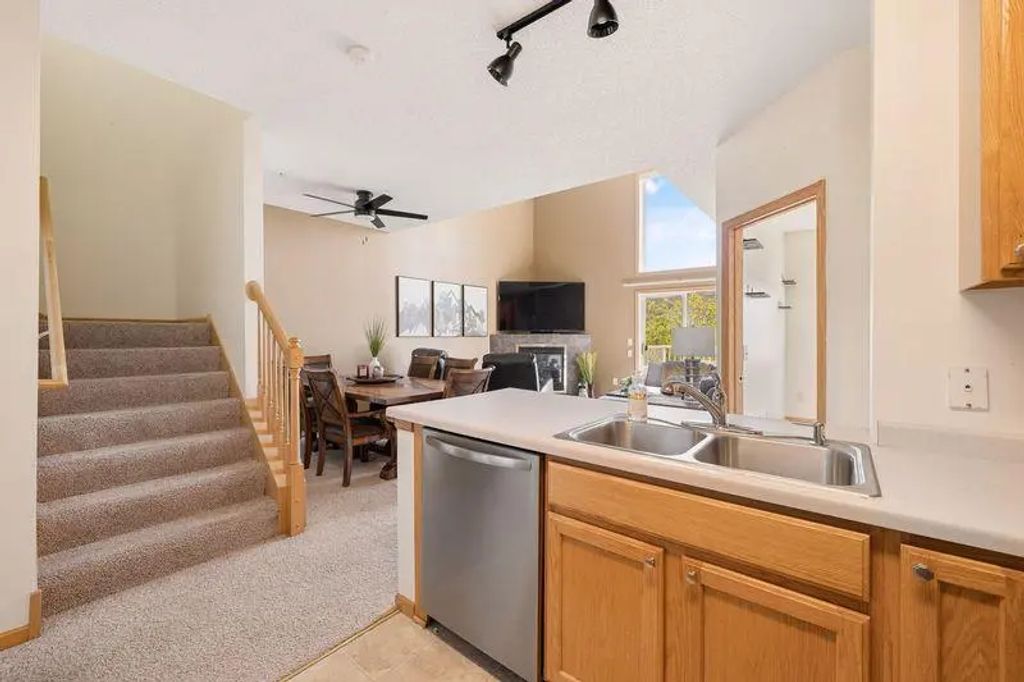 3867 Abercrombie Lane, Stillwater