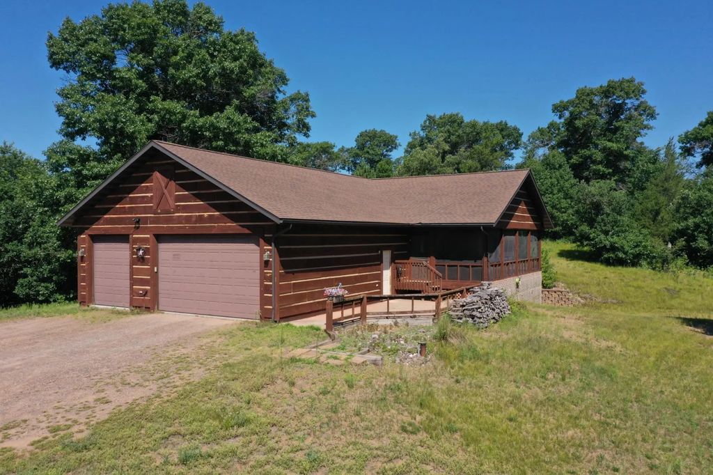 14722 Skog Road, Grantsburg