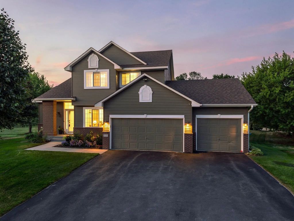 3331 98th Circle N, Brooklyn Park
