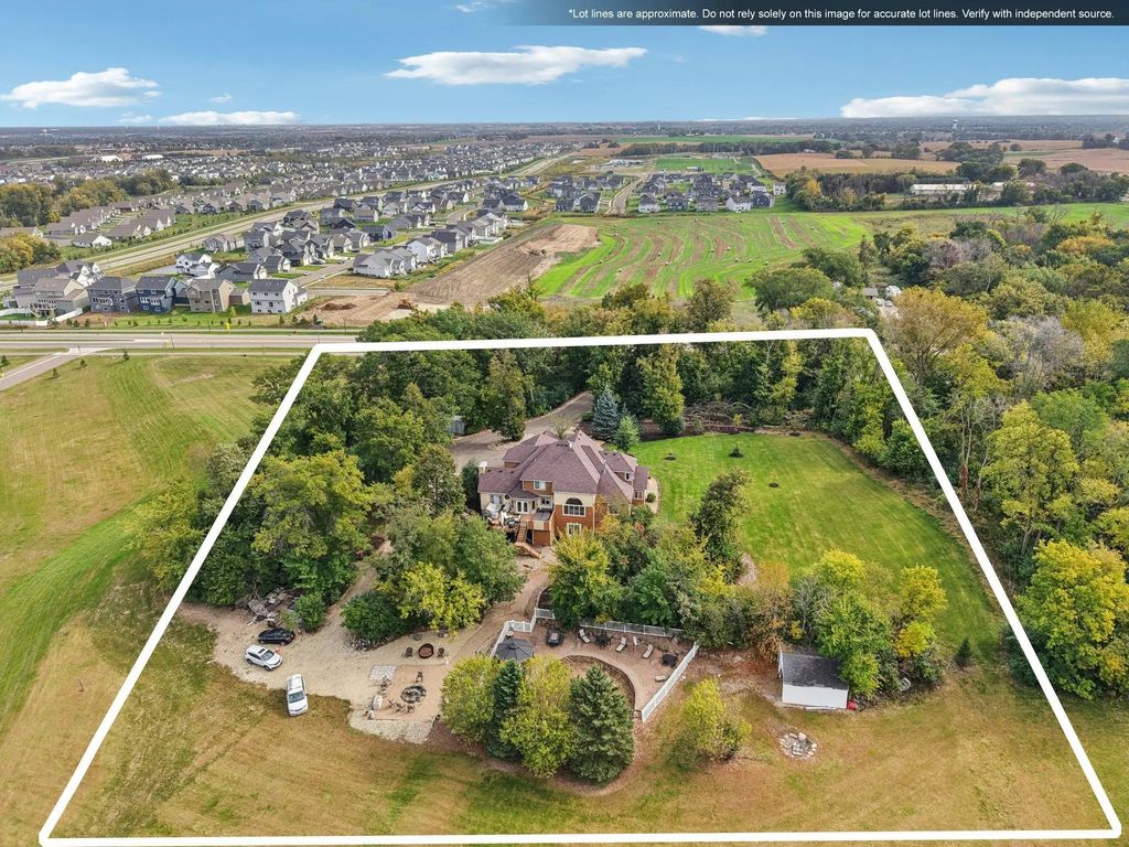 18685 Highview Avenue, Lakeville