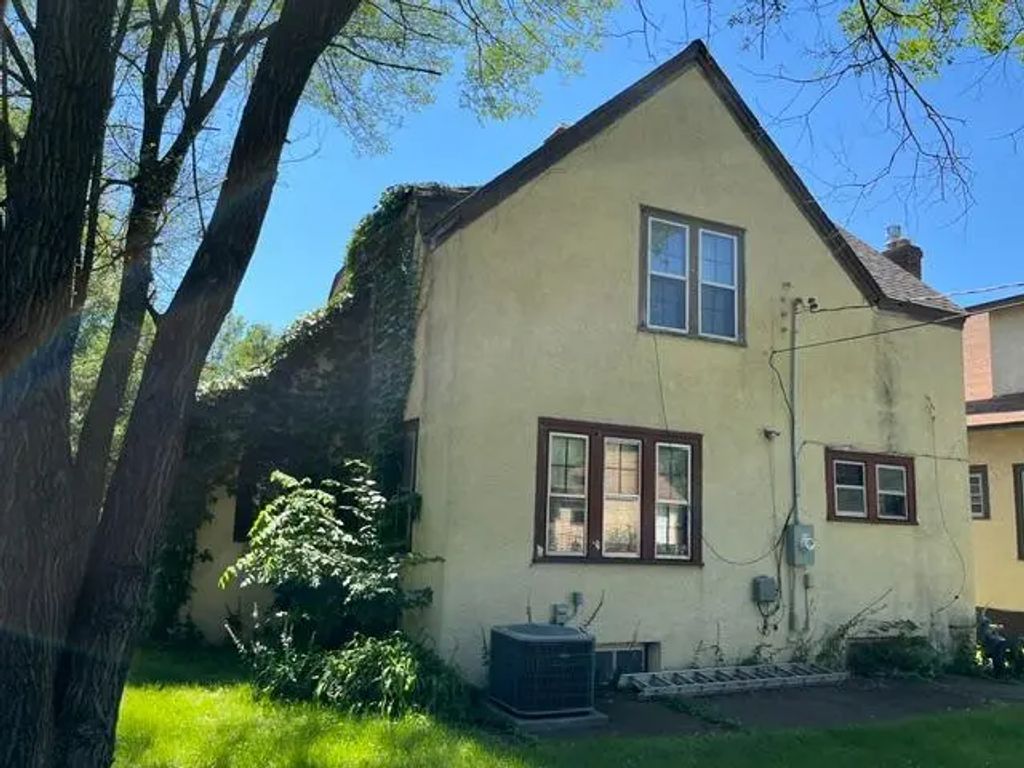 504 Riverside Drive Se, Saint Cloud