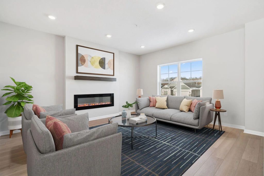10364 Birchwood Circle, Victoria