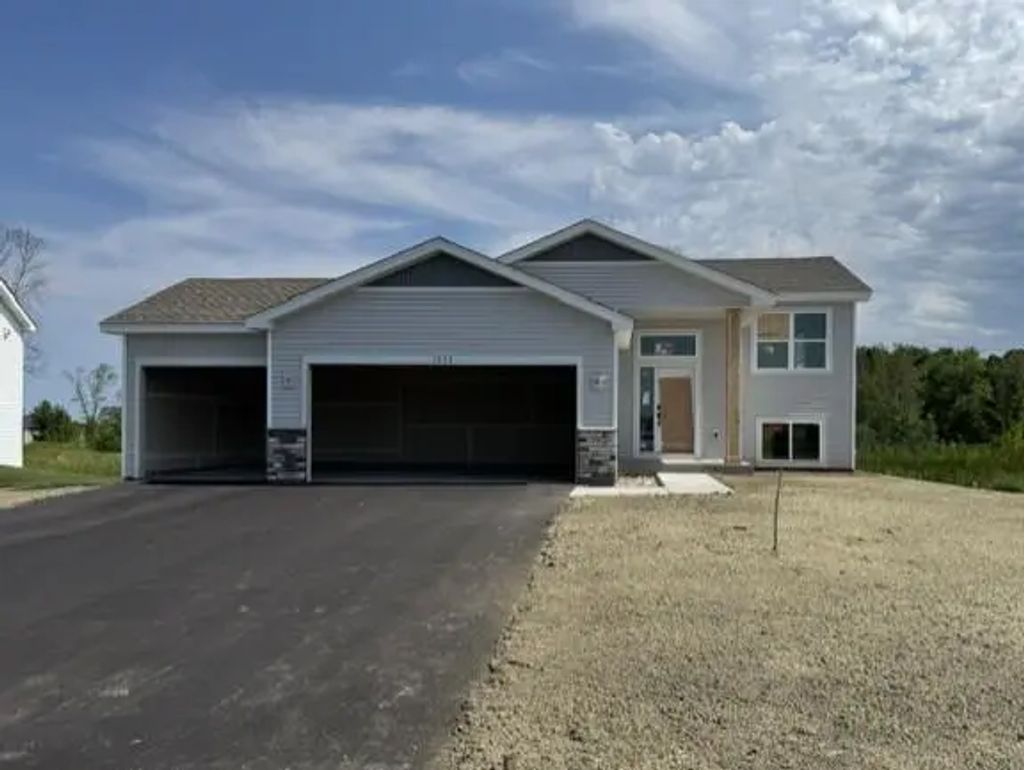 1257 Deerpath Drive Ne, Hanover