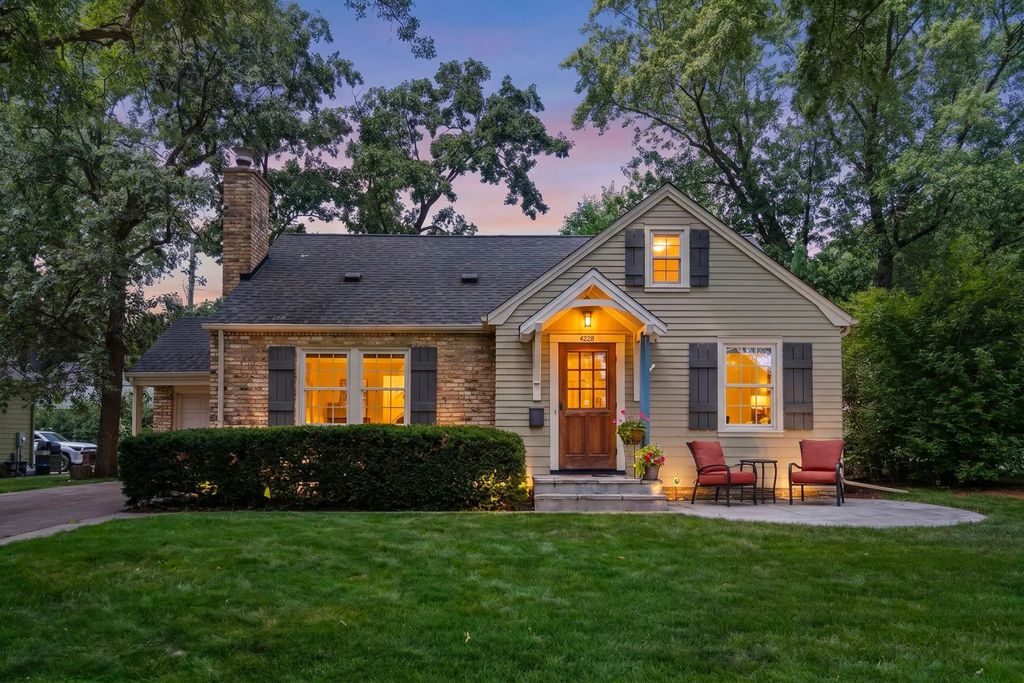 4228 Lynn Avenue, Edina