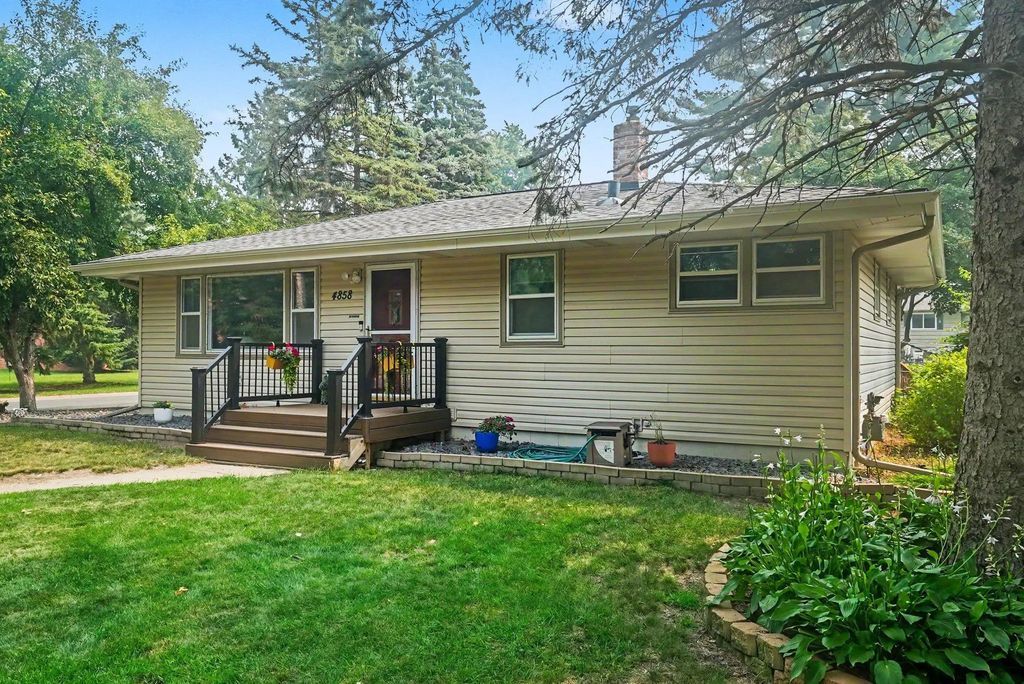 4858 Carolyn Lane, White Bear Lake