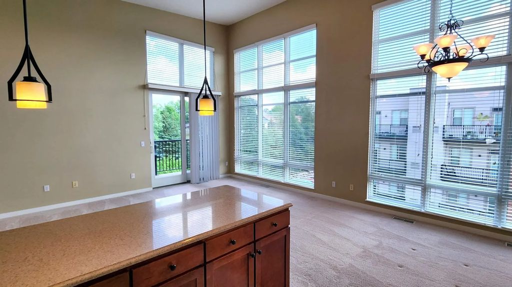 1070 Grandview Court Ne 415, Columbia Heights