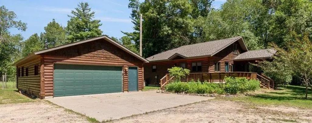 9364 Ossawinnamakee Road, Pequot Lakes