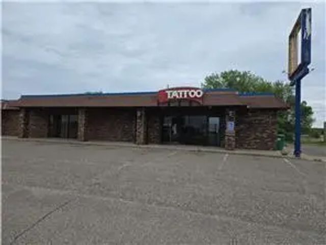 18505 Highway 65 Ne, Cedar