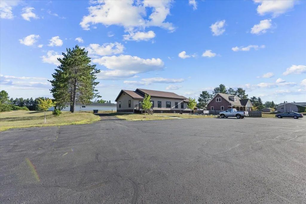 105 Central Boulevard, Babbitt