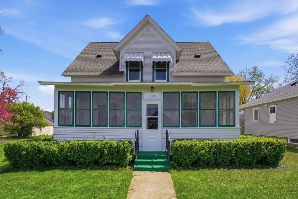 827 7th Avenue Sw, Faribault