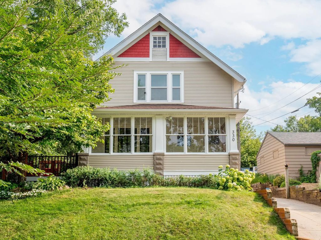 330 King Street W, Saint Paul