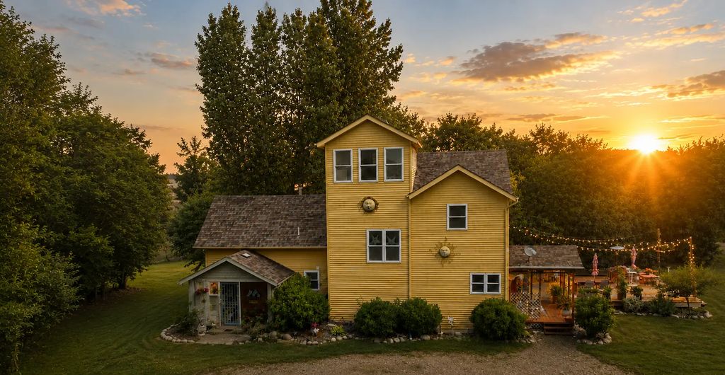 19334 105th Avenue, Milaca