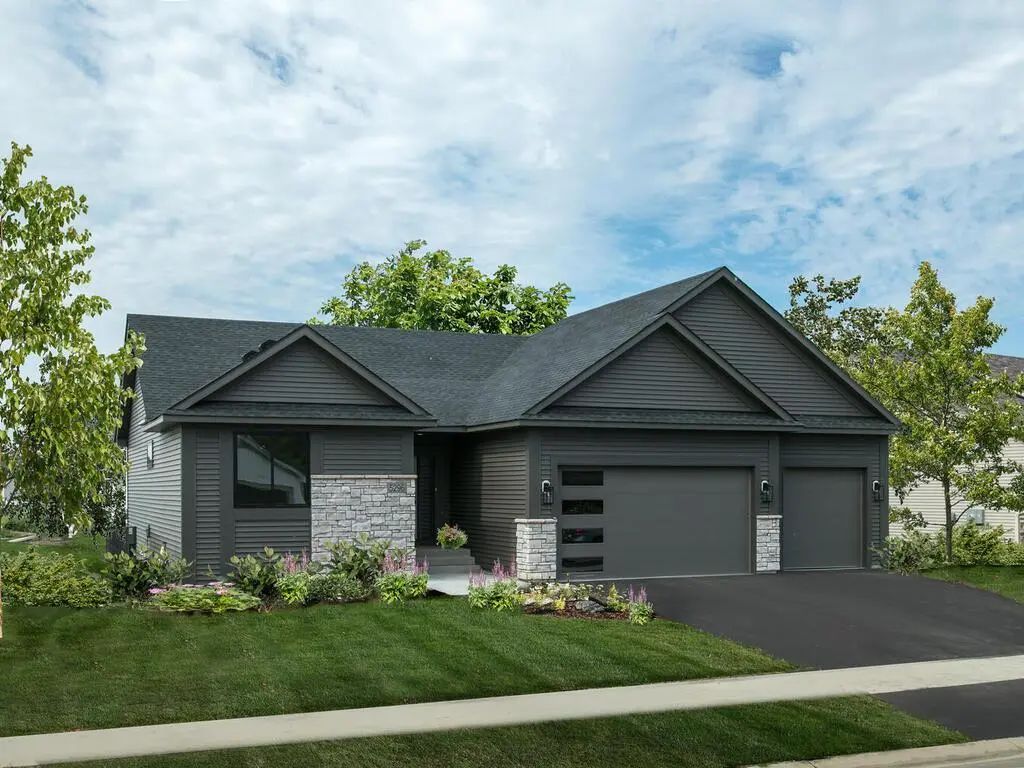 9950 194th Street W, Lakeville