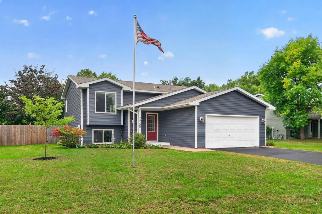 25829 10th Street W, Zimmerman