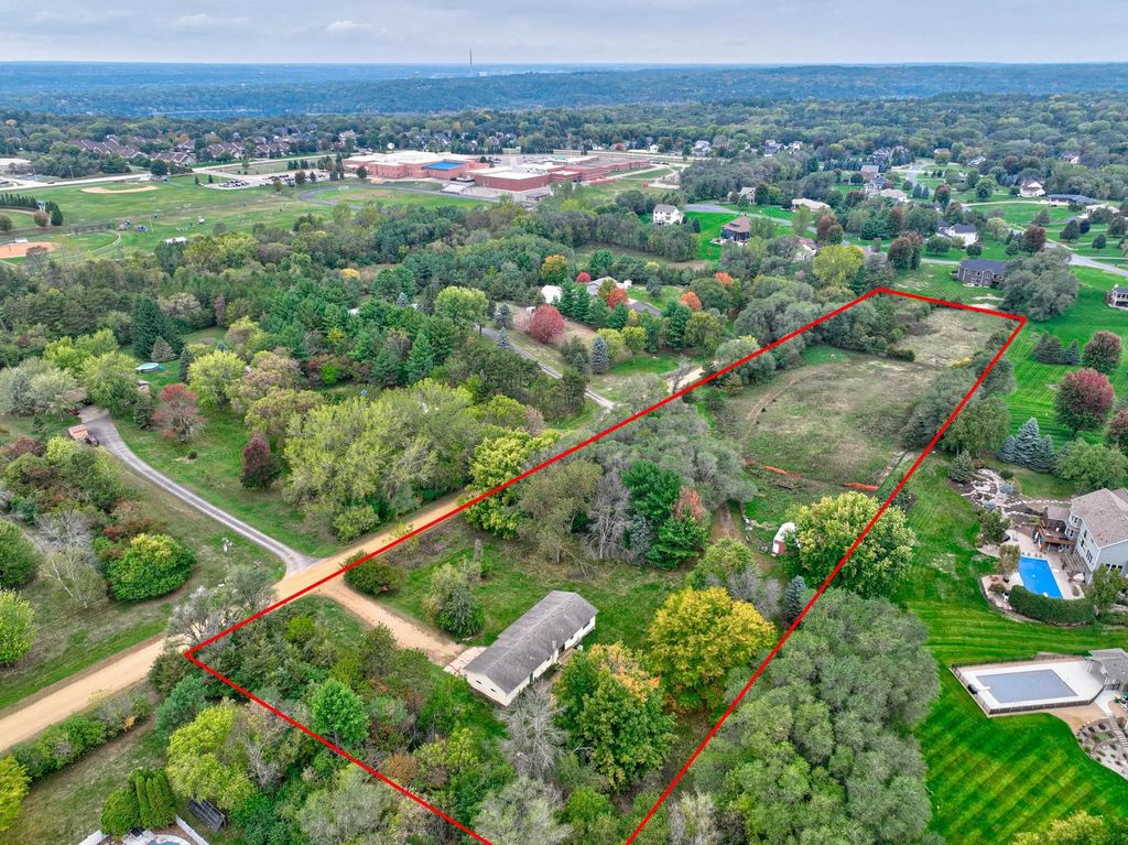 823 Northview Drive, Hudson
