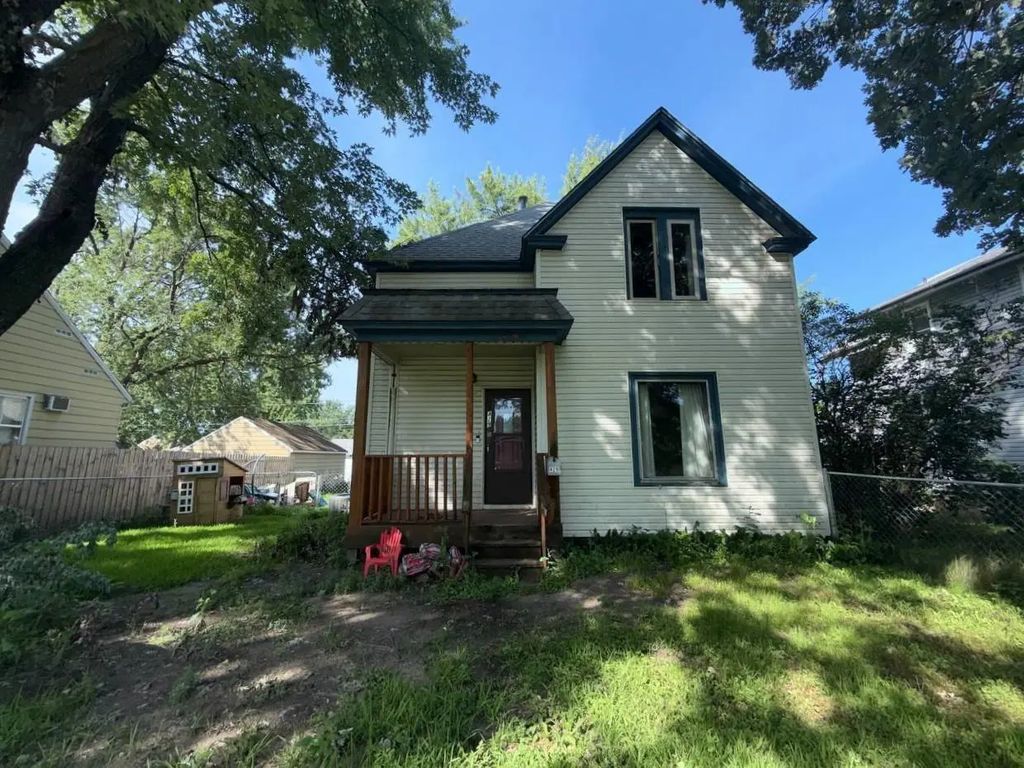 429 5th Avenue Ne, St Cloud
