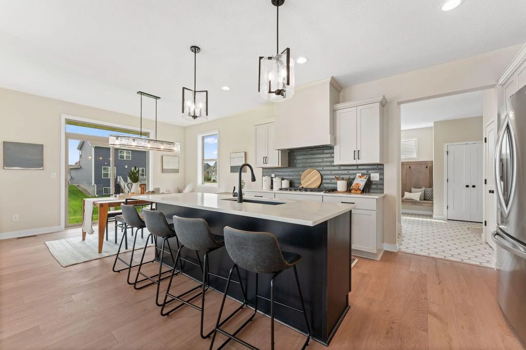 17905 Hidden Creek Trail, Lakeville