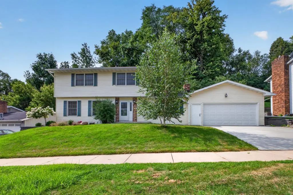 1726 Walden Lane Sw, Rochester