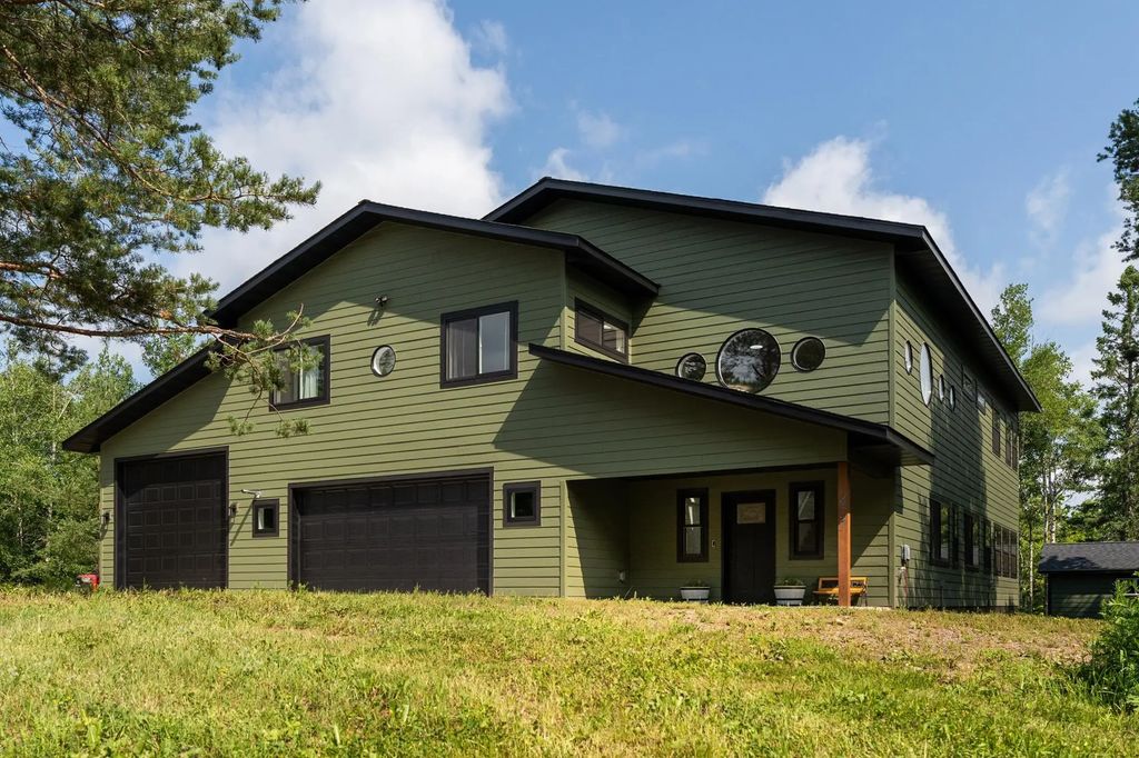 417 Elk Street, Duluth