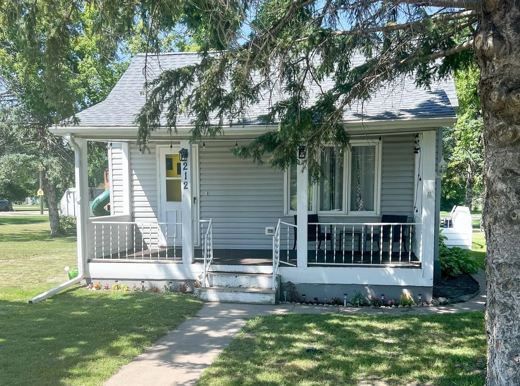 212 Norman Avenue Nw, Twin Valley