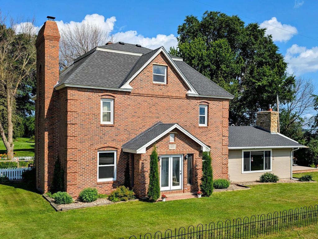 12241 Lamb Avenue, Dennison