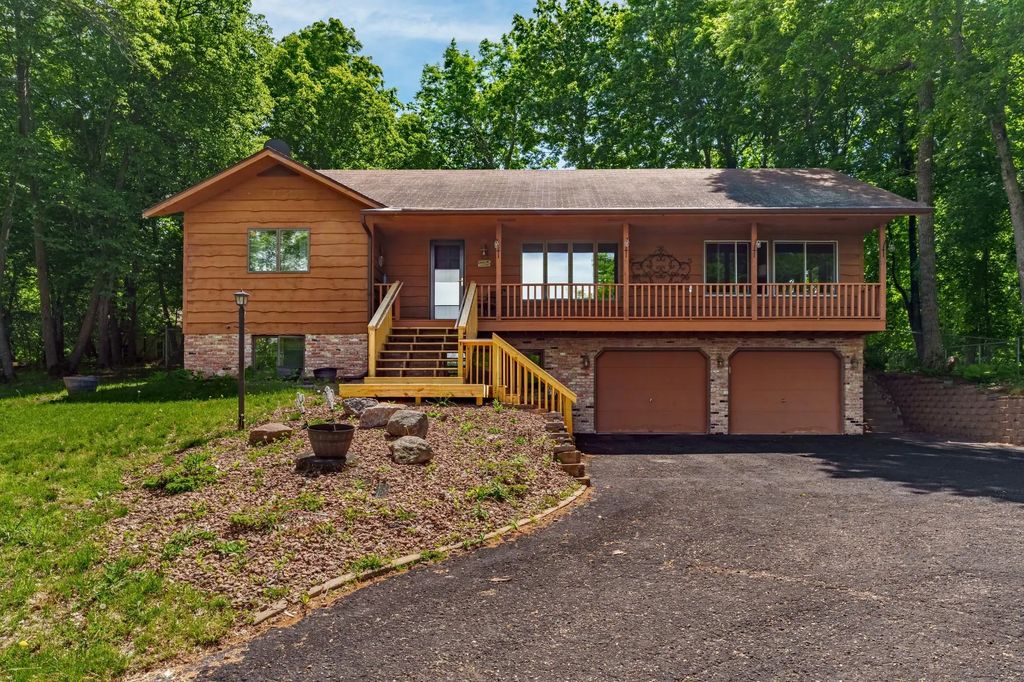 487 Shorewood Drive, Detroit Lakes