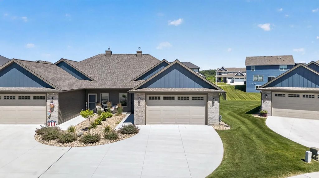 885 Picadilly Lane Nw, Rochester