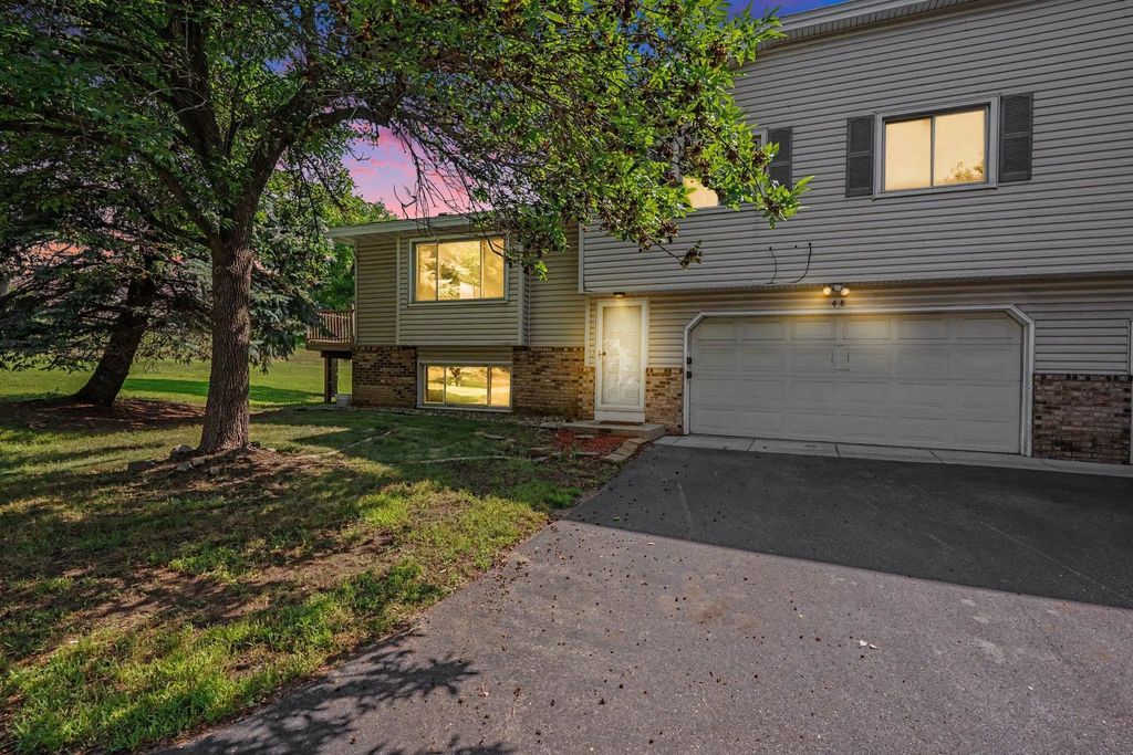 48 Maple Island Road, Burnsville