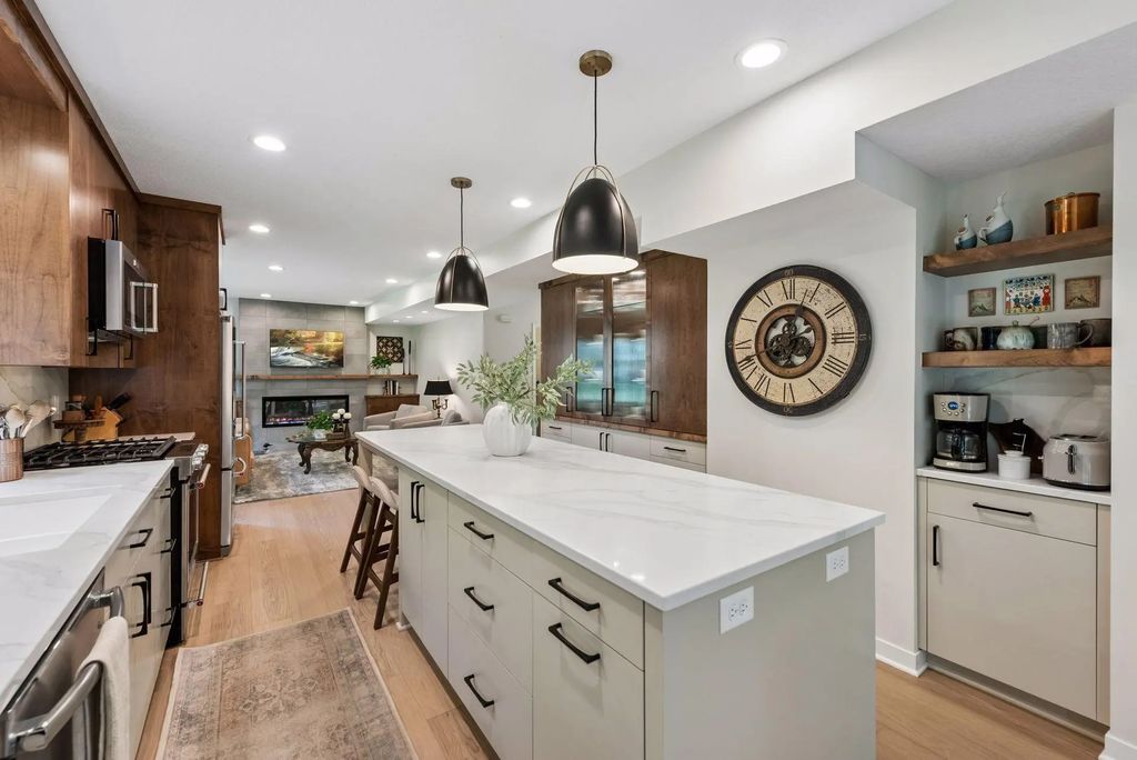 4430 Shady Lane, Minnetrista