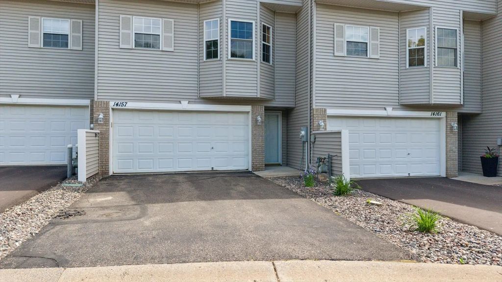 14157 43rd Avenue N, Plymouth