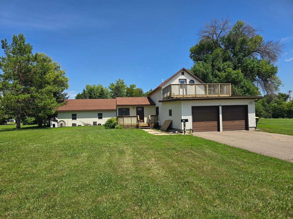 604 E Willow Avenue, Olivia