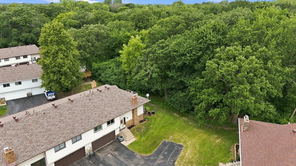1711 Hickory Hill Drive, Eagan