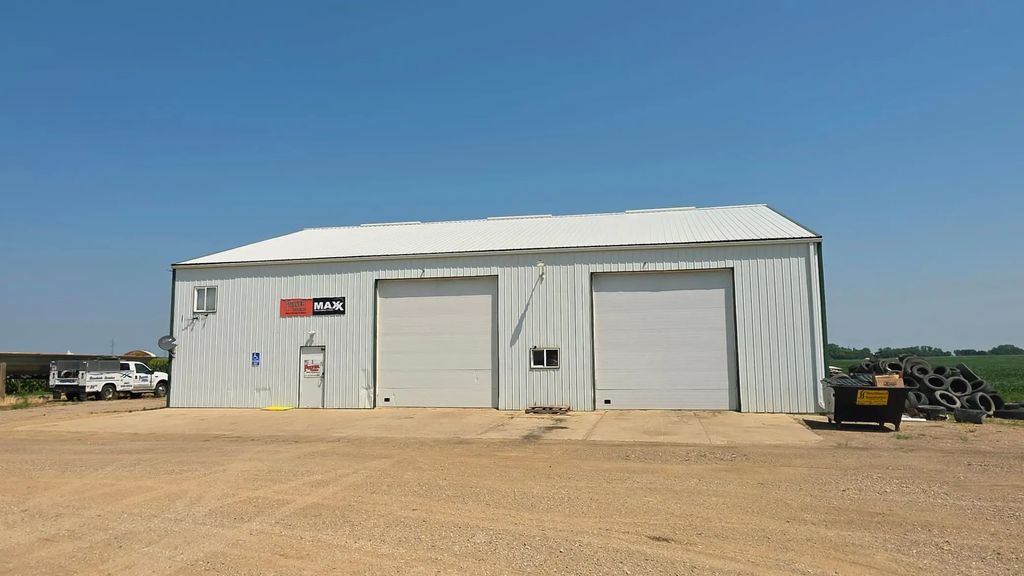 2554 County Rd. 7, Marshall