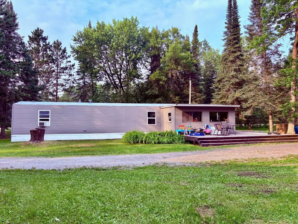 1473 State Highway 172 Nw, Baudette