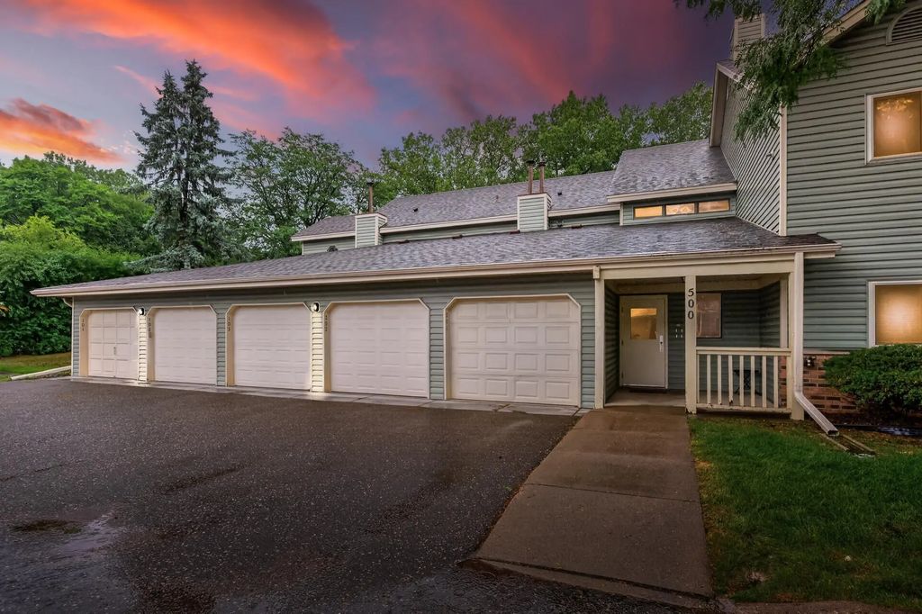 500 Etna Street 102, Saint Paul