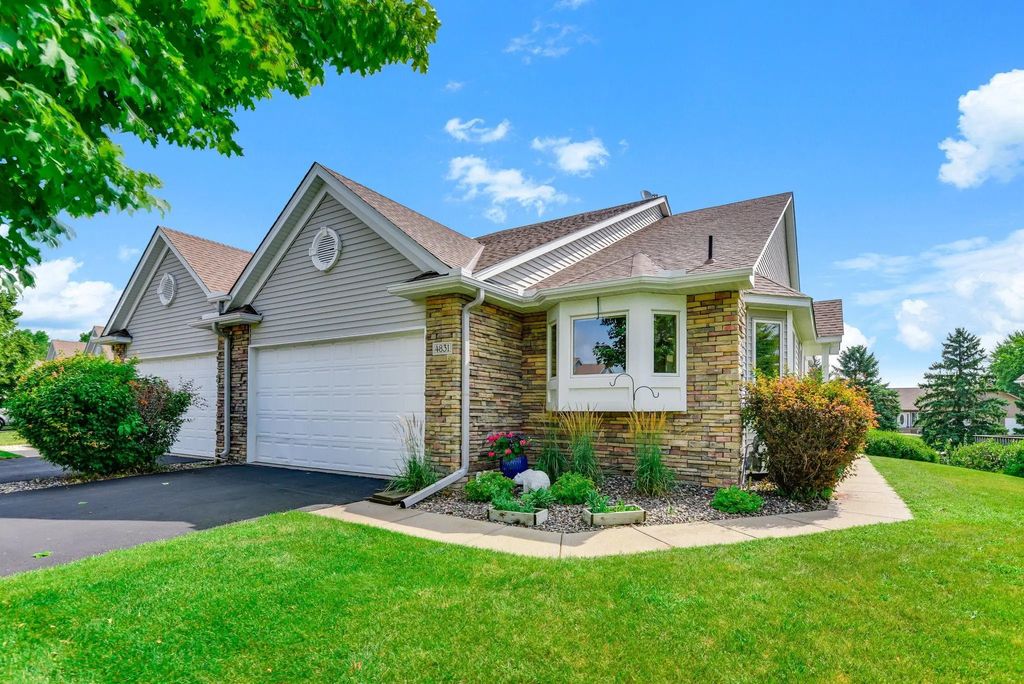 4831 Greenhaven Drive, White Bear Lake