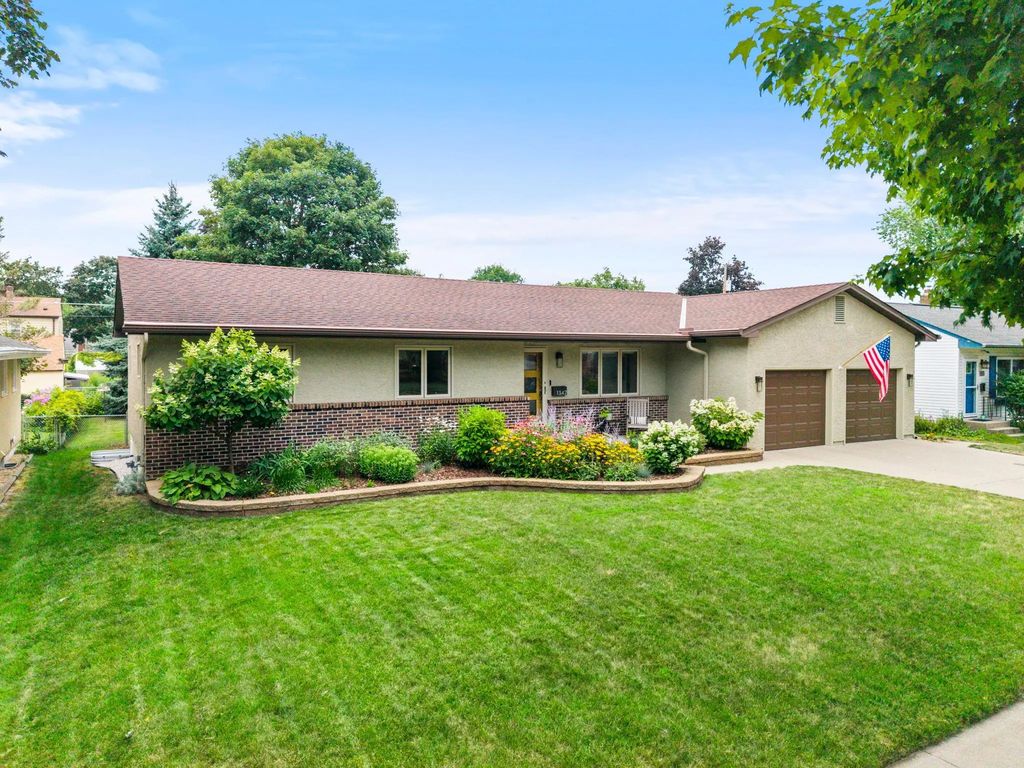 1347 Mackubin Street, Saint Paul