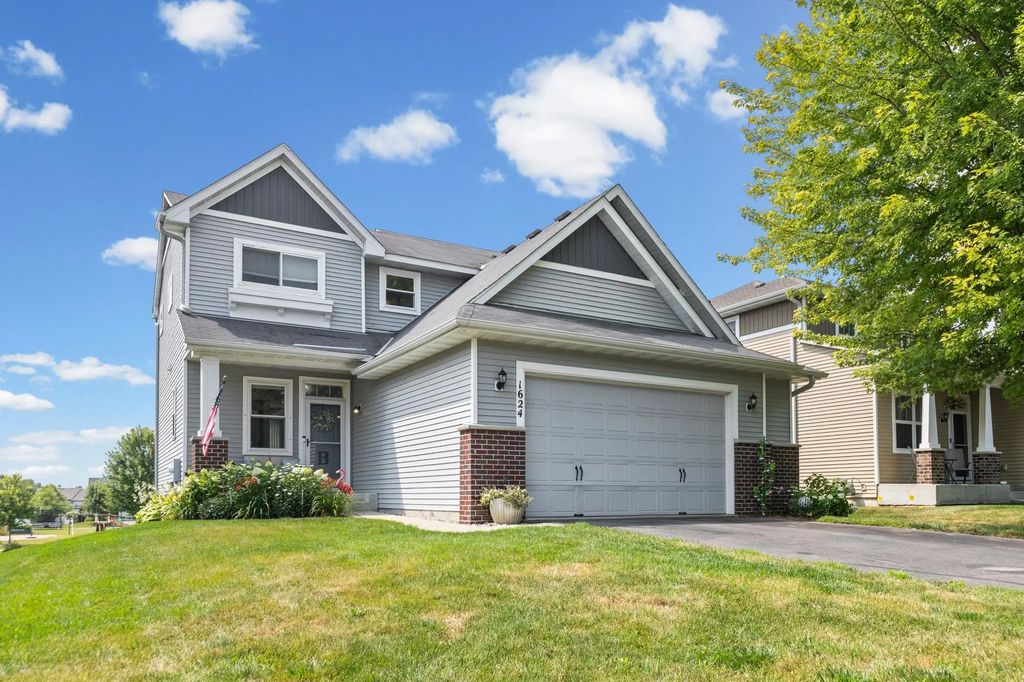 1624 Hackberry Court, Carver