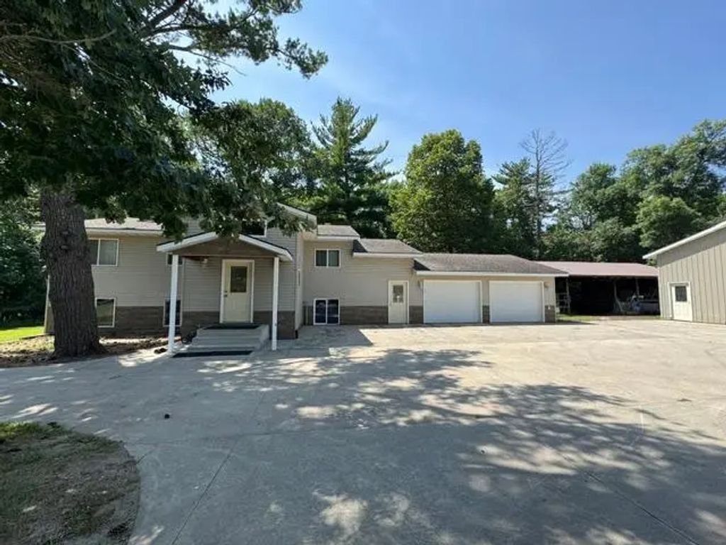 57890 425th Street, New York Mills